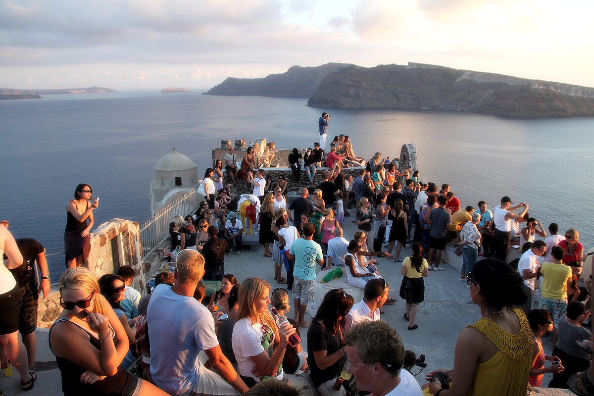 Santorini Faces Tourism Overload as 11,000 Cruise Ship Passengers Descend