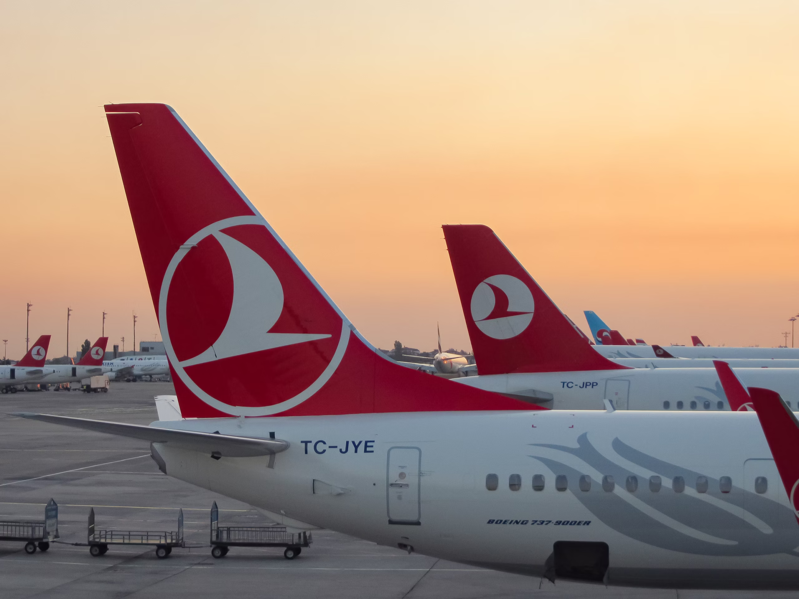 Experience Luxury and Comfort with Turkish Airlines