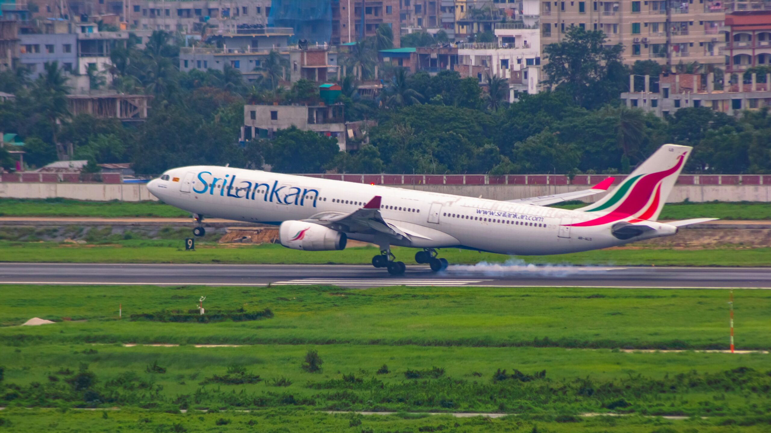 SriLankan Airlines Expands, Bringing More Flights and Tourists to Jaffna!