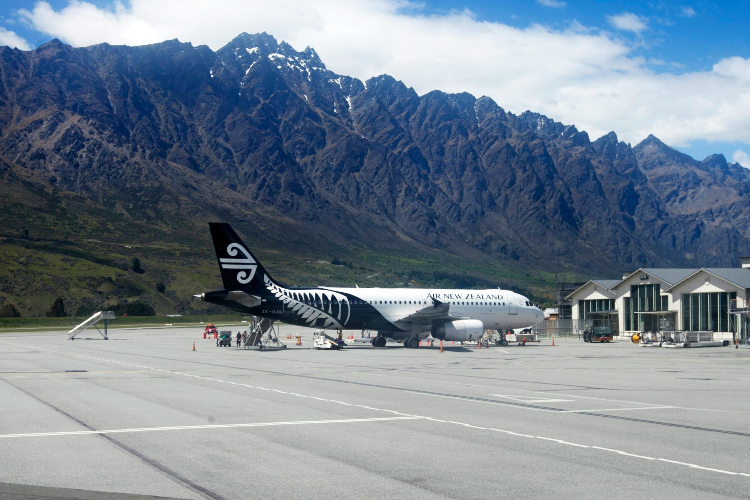 Air New Zealand plane.