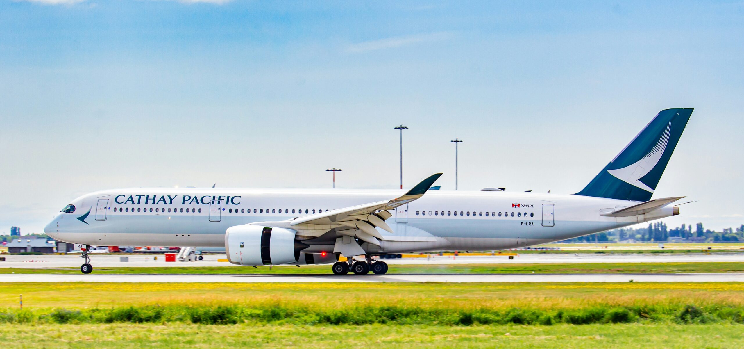 Cathay Pacific plane