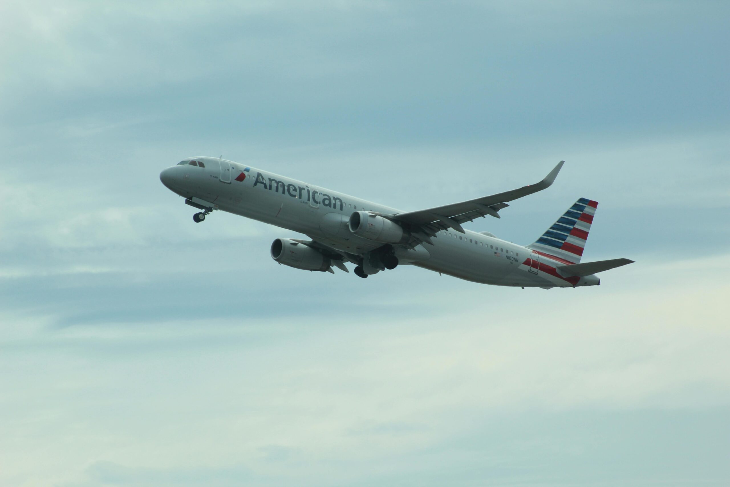 American Airlines plane