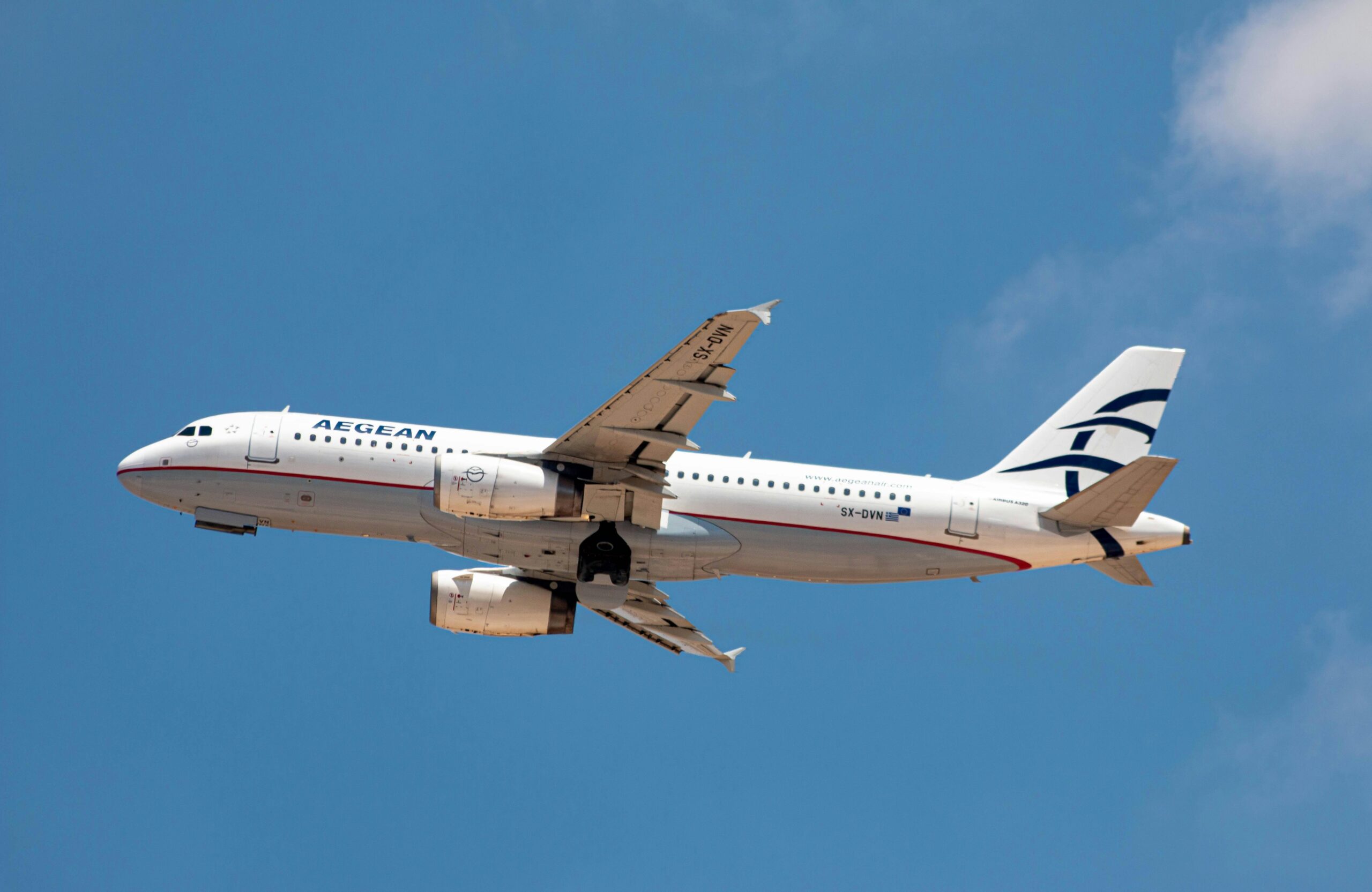 AEGEAN Expands Network with Direct Flight to Amsterdam