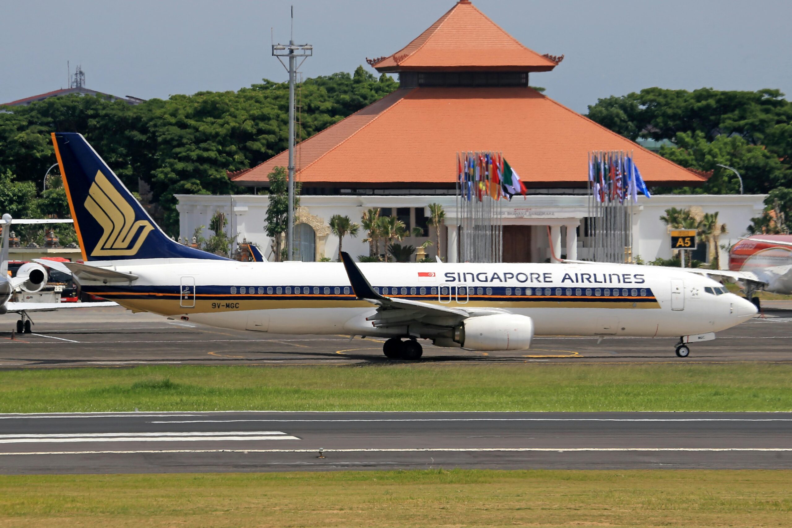 Singapore Airlines plane