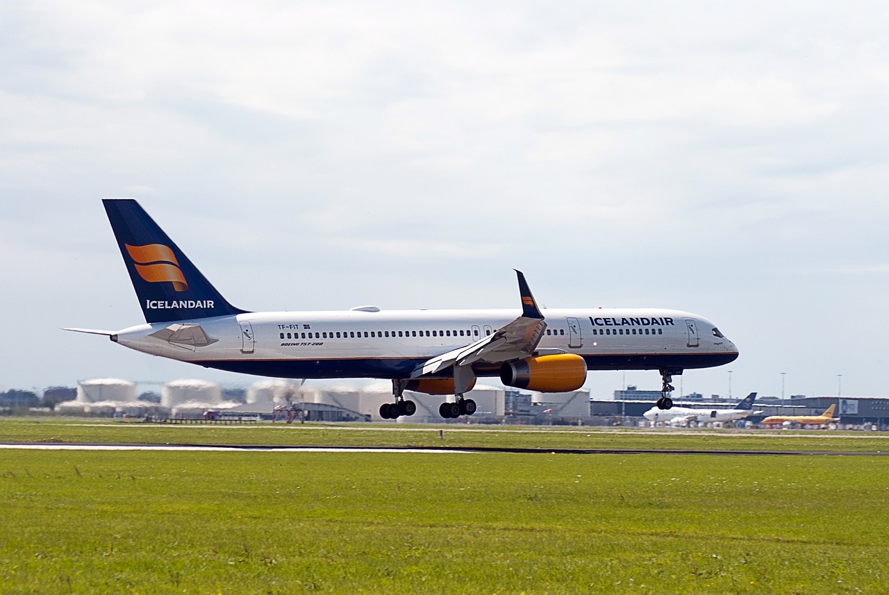 Icelandair plane