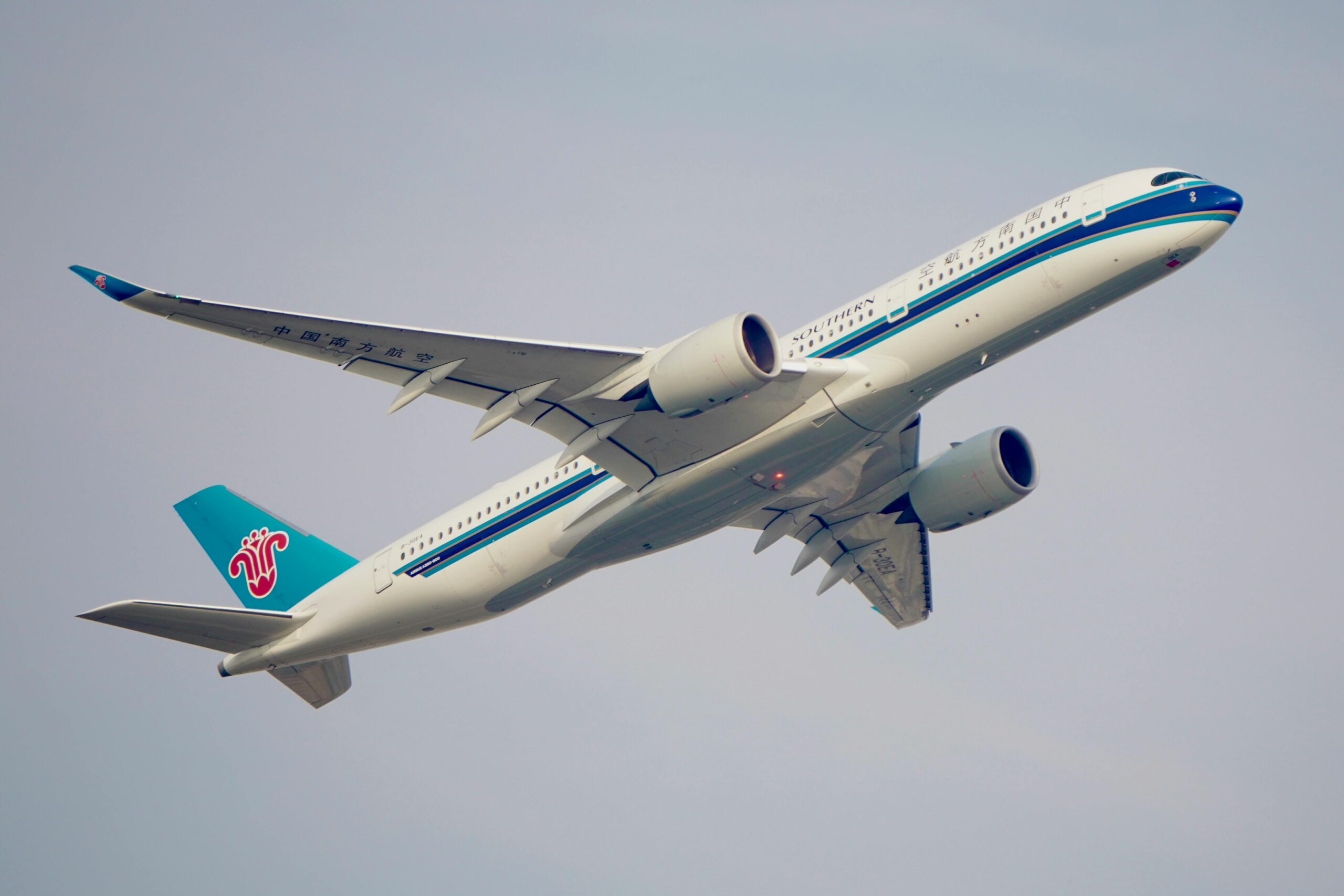 Fly Nonstop: China Southern Connects Urumqi and Dubai in One Direct Leap