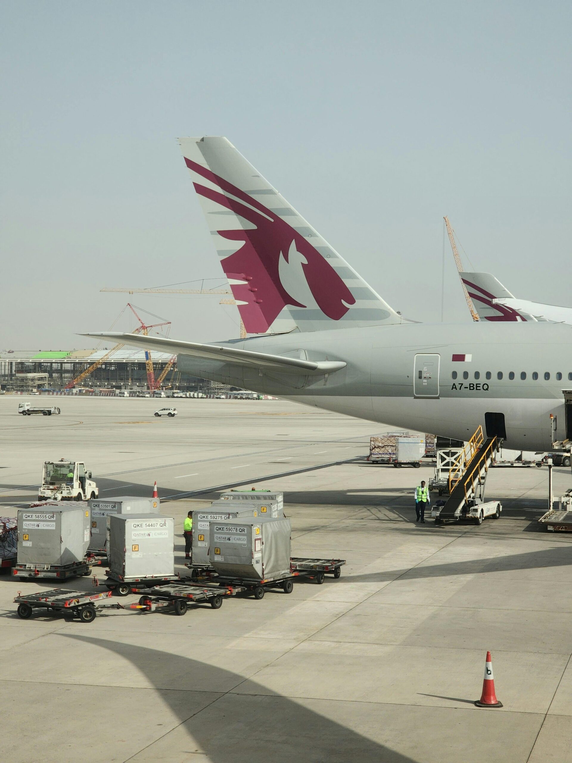 Qatar Airways plane